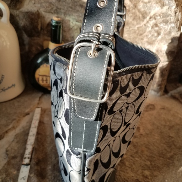 Coach Purse - Picture 2 of 7